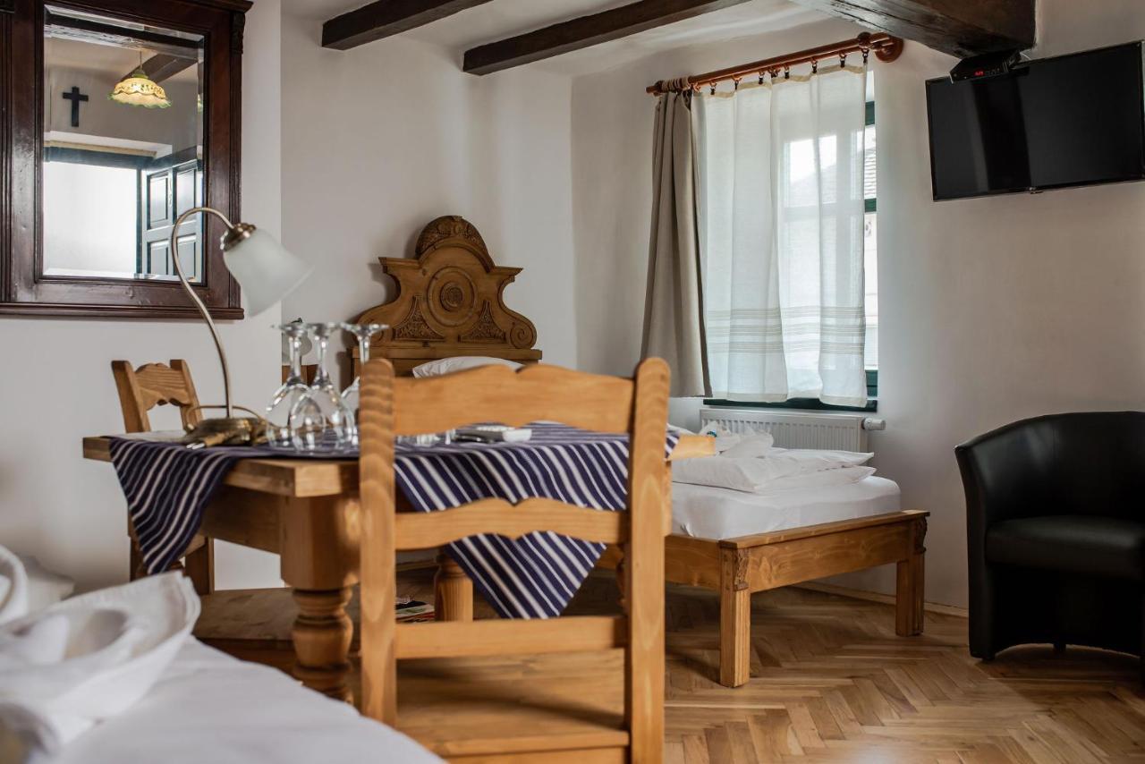 Szent Gellert Borhaz Es Vendegfogado Bed & Breakfast Mako Bagian luar foto